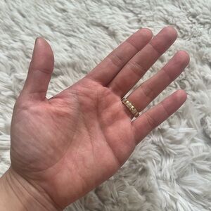 Mejuri pave diamond soft Charlotte ring size 5